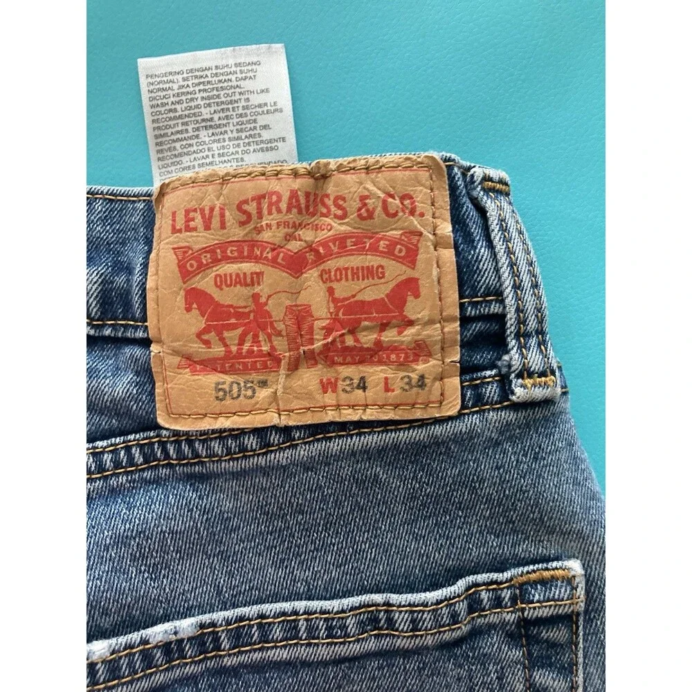 Levis levi men